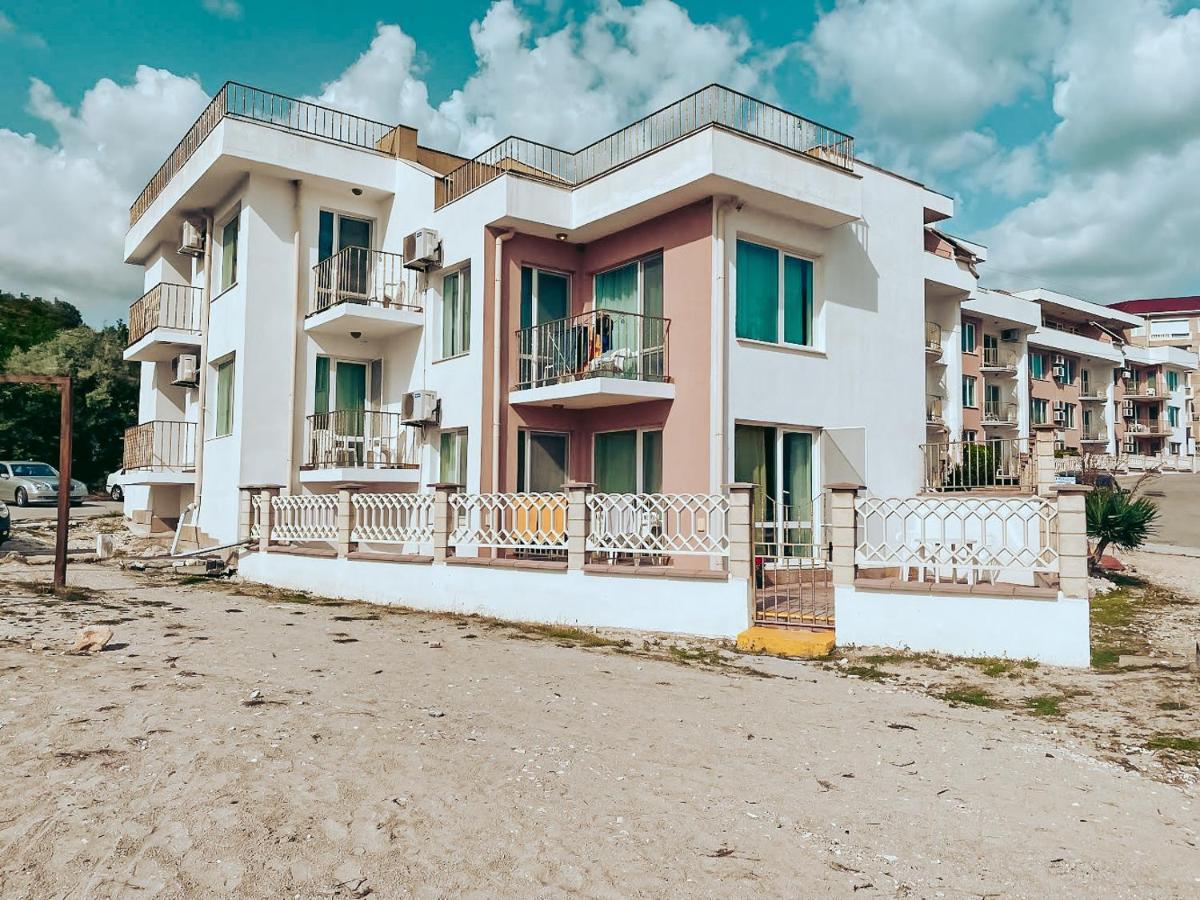 First Line On The Beach Cosy Sea Paradise Apartments 卡瓦尔纳 外观 照片