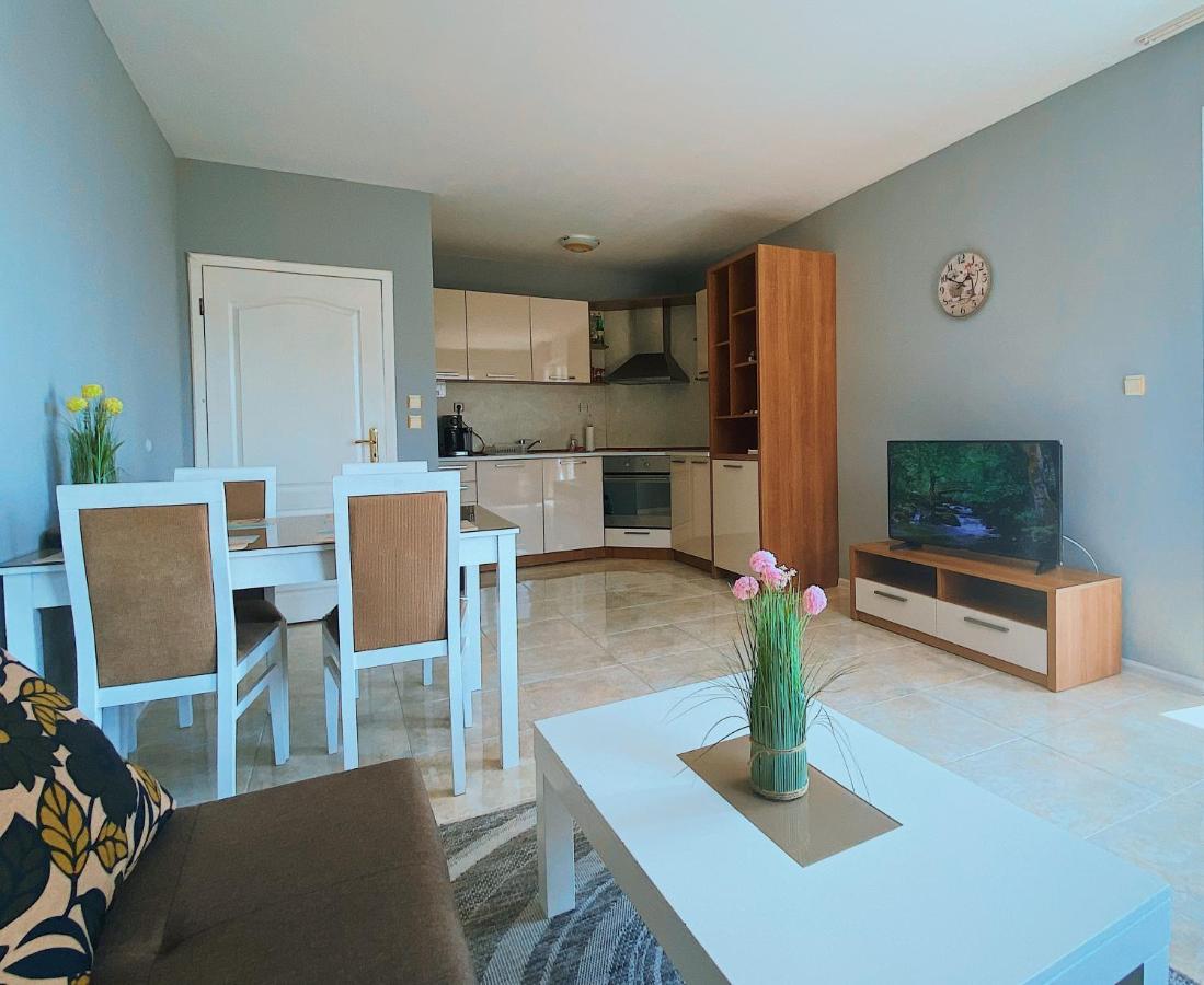 First Line On The Beach Cosy Sea Paradise Apartments 卡瓦尔纳 外观 照片