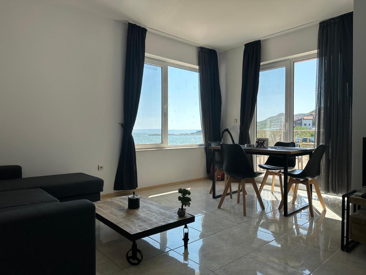 First Line On The Beach Cosy Sea Paradise Apartments 卡瓦尔纳 外观 照片