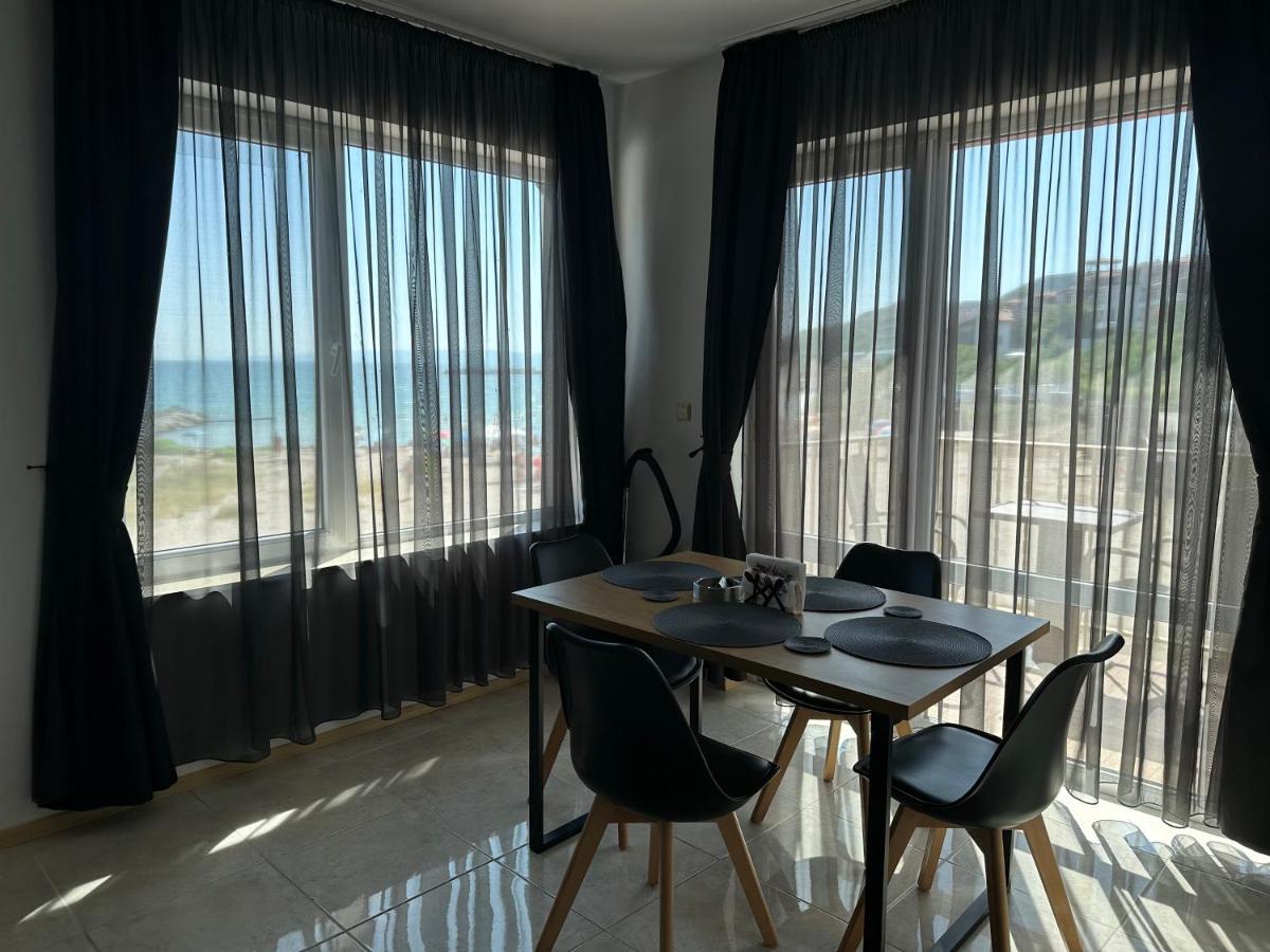 First Line On The Beach Cosy Sea Paradise Apartments 卡瓦尔纳 外观 照片