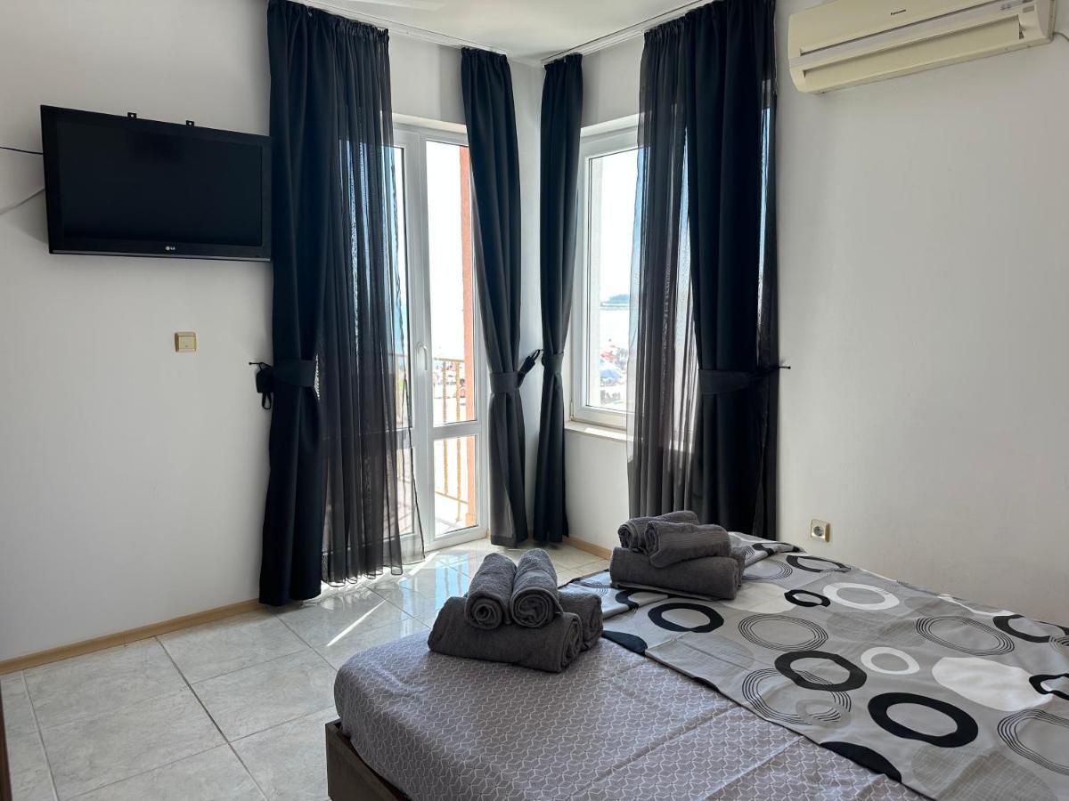 First Line On The Beach Cosy Sea Paradise Apartments 卡瓦尔纳 外观 照片