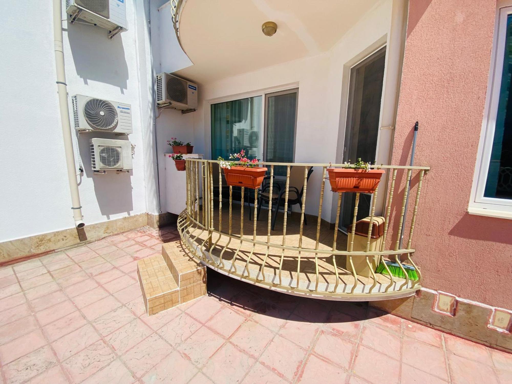 First Line On The Beach Cosy Sea Paradise Apartments 卡瓦尔纳 外观 照片